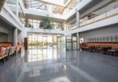 2329m² offices for sale in Granada, photo