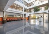 2329m² offices for sale in Granada, photo