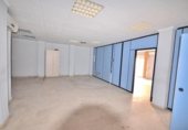 205m² bureau pour vente à Torrevieja, Calle Vicente Blasco Ibáñez photo
