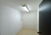 102m² commercial premises for sale in Mataró, Carrer Major photo