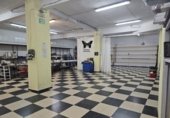Local comercial en venta con 500m² en Oviedo, en la zona de Buenavista foto