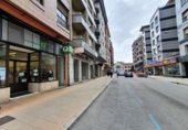 372m² commercial premises for sale in Mieres photo