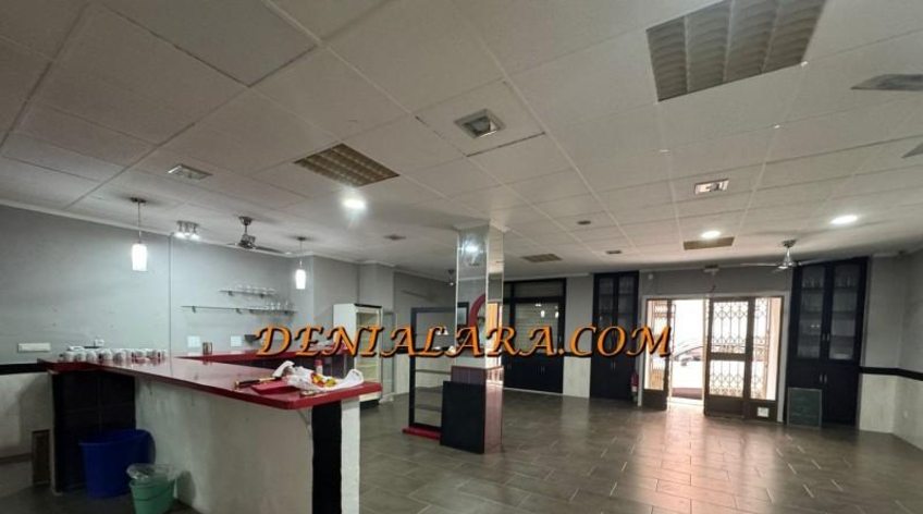 Local comercial