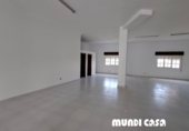 Local comercial en alquiler con 140m² en Boiro, en la zona de Boiro foto