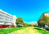 Local comercial en venta con 218m² en Camas, Calle Poeta Muñoz San Román foto