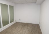 Local comercial en alquiler con 78m² en A Coruña foto