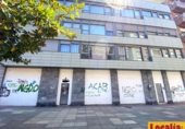 Local comercial
en venda
amb 297m² a Torrelavega foto