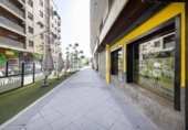 170m² locaux commerciaux pour vente à Grenade, Calle Arabial photo