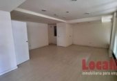 Local comercial en venta con 104m² en San Fernando, Avenida de la Libertad foto