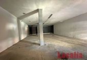 225m² commercial premises for rent in Torrelavega, Calle Río Cieza photo