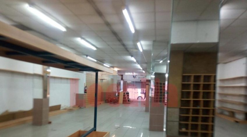Local comercial