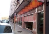 410m² commercial premises for rent in Torrelavega, Calle Cid photo