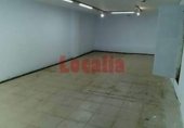 309m² commercial premises for sale in Santander, Calle Guevara photo