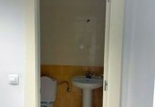 Oficina
en lloguer
amb 98m² a Torrelavega, Calle Julián Ceballos foto