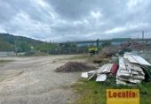 Nave Industrial en alquiler con 1500m² en Arenas de Iguña foto