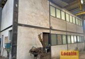 Nave Industrial en alquiler con 2800m² en El Astillero foto