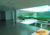 Oficina
en lloguer
amb 200m² a Torrelavega, Barrio Viérnoles-Río A foto