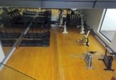 1600m² gym for rent in Santander, Calle Floranes photo