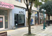 Local comercial en alquiler con 40m² en Torrelavega, Plaza Mayor foto