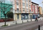 200m² commercial premises for rent in Torrelavega, Calle Juan José Ruano photo