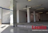 310m² commercial premises for sale in Santander photo