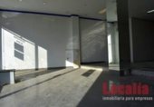 310m² commercial premises for rent in Santander photo