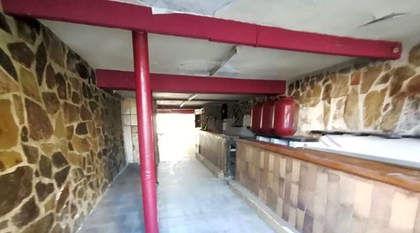 Local comercial