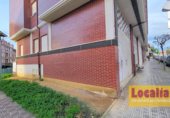 Local comercial en venta con 220m² en El Astillero, Calle la Industria, 50 foto