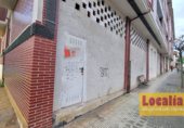 Local comercial en venta con 220m² en El Astillero, Calle la Industria, 50 foto