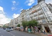 243m² cafeteria for rent in Santander photo