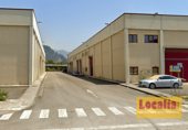 Nave Industrial en venta con 330m² en Los Corrales de Buelna, Calle de Alfonso Álvarez Miranda foto