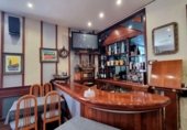 Restaurante en venta con 370m² en Santa Cruz de Bezana foto