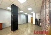 Bar
en lloguer
amb 140m² a Torrelavega, Calle Pando foto
