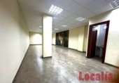 Bar
en lloguer
amb 140m² a Torrelavega, Calle Pando foto
