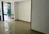 Local comercial en alquiler con 146m² en Torrelavega, Calle Pablo Garnica foto