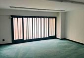 Local comercial en alquiler con 146m² en Torrelavega, Calle Pablo Garnica foto