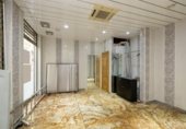 30m² commercial premises for sale in Granada, in the area of Sagrario, Calle Oficios photo