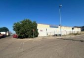 246m² entrepôt industriel pour vente à Olivenza, Calle de los Pescadores photo