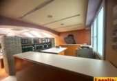 Oficina
en lloguer
amb 210m² a Torrelavega, Calle Ruiz Tagle foto
