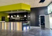 Local comercial en alquiler con 276m² en Castellón de la Plana foto