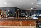 Cafetería en venta con 132m² en Logroño, Calle Huesca foto