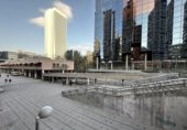 110m² commercial premises for sale in Madrid, in the area of Four Roads, Plaza de Pablo Ruiz Picasso photo