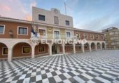 Local comercial en venta con 52m² en Guardamar del Segura foto
