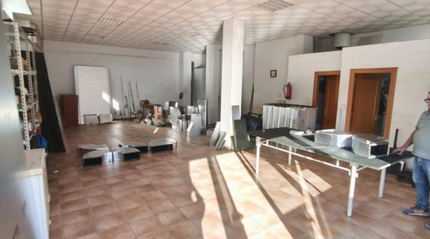 Local comercial