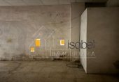 Local comercial en venta con 139m² en Reus, en la zona de Barri Ample, Plaça Llibertat foto