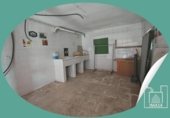 Nave Industrial en venta con 166m² en León, en la zona de San Lorenzo - La Palomera - San Mamés, Calle La Serna foto