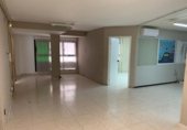 Oficina en venta con 144m² en Tarragona, Carrer del Doctor Zamenhof foto