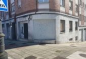 Local comercial en venta con 55m² en Oviedo, en la zona de El Vallobín foto