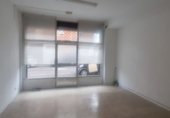 Local comercial en alquiler con 50m² en Lugones foto