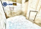 Local comercial
en venda
amb 45m² a Alacant, Calle de Alcoy foto